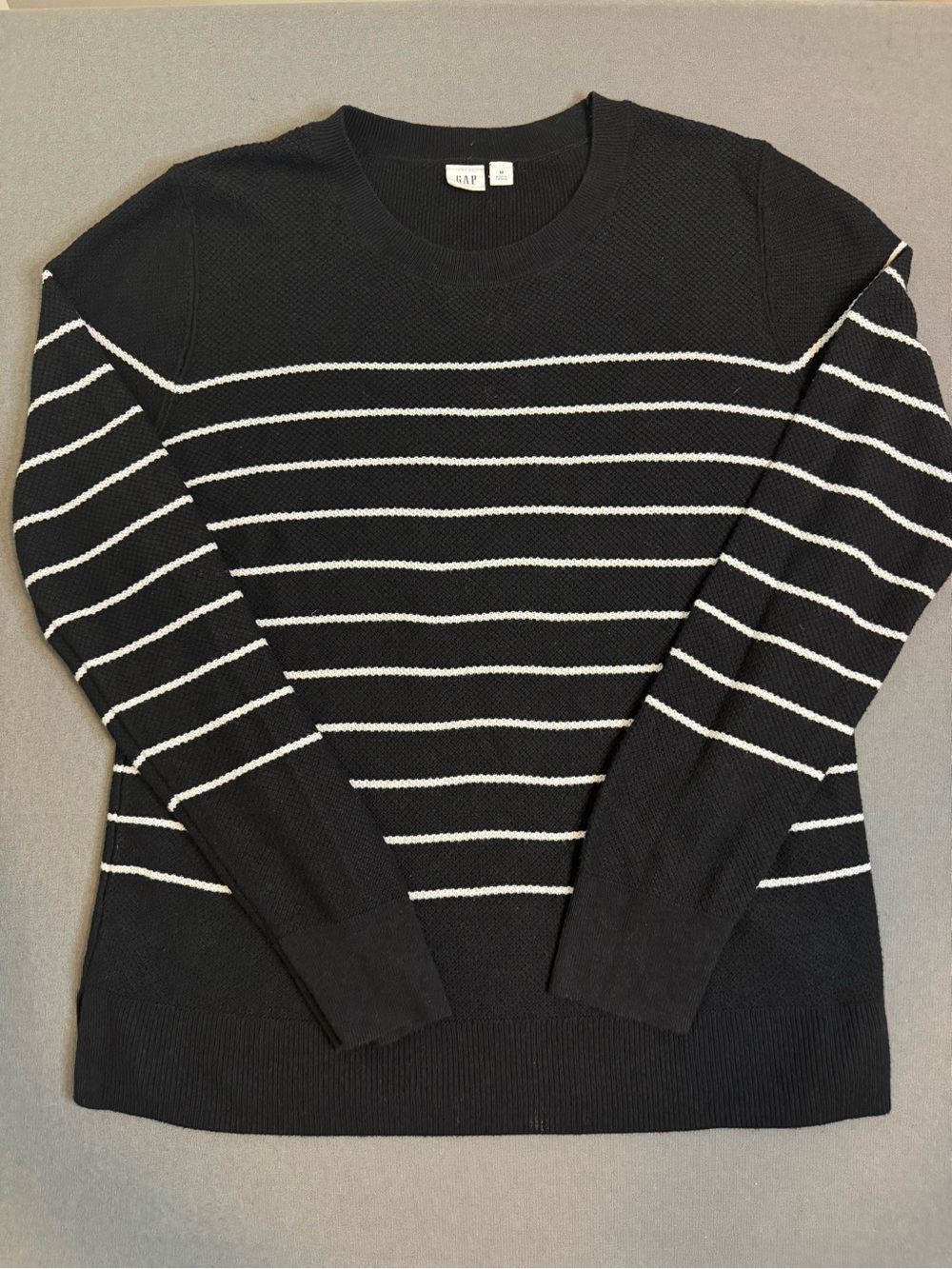 GAP Women's Black Sweater with White Stripes Long Sleeve Knit Pullover Medium
